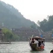 面容狠憔悴一脸旧社会