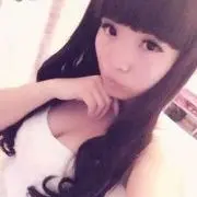 诗诗丶倾城妖娆