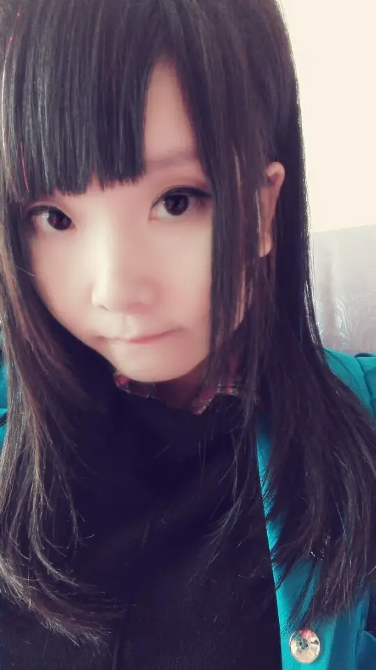 ︶ㄣ冷面娇娃╰ゝ玲儿的主播照片