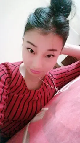 小八呱vs影子的主播照片