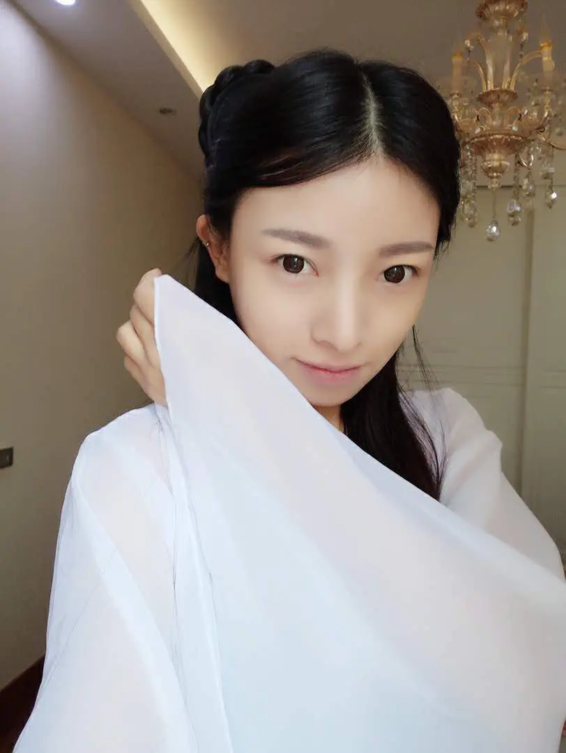 ✿...霓丽的主播照片