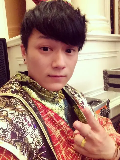 ︶￣无双时代丶蒙面➹的主播照片