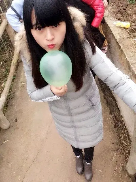 依琳小镇的主播照片