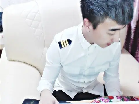 ╰❥怡荭院丶婲小鹏的主播照片