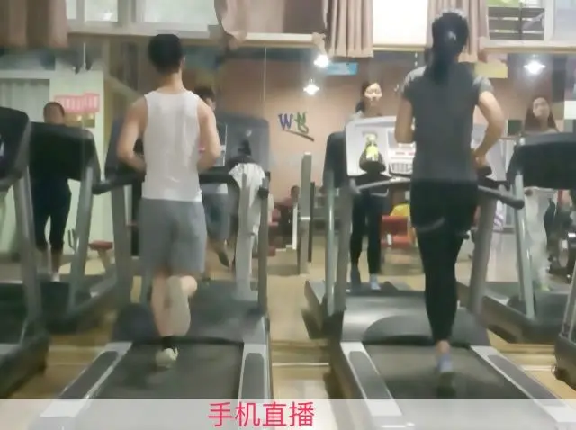果..果的主播照片