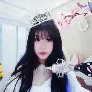 没人疼没人爱的妮宝