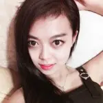 嘉儿。