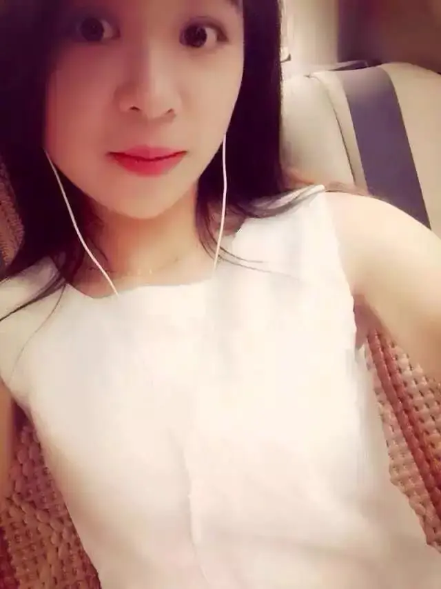哎哟--别闹的主播照片