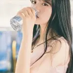 三月来