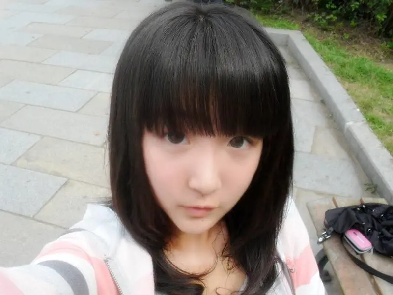 魔女放肆玩的主播海报