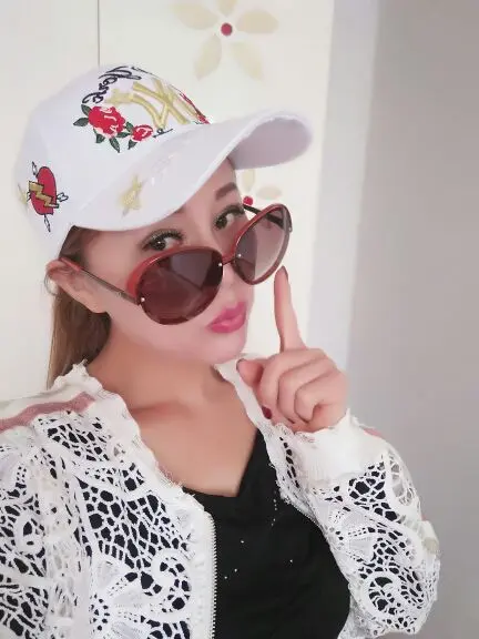 秀心乐的主播照片