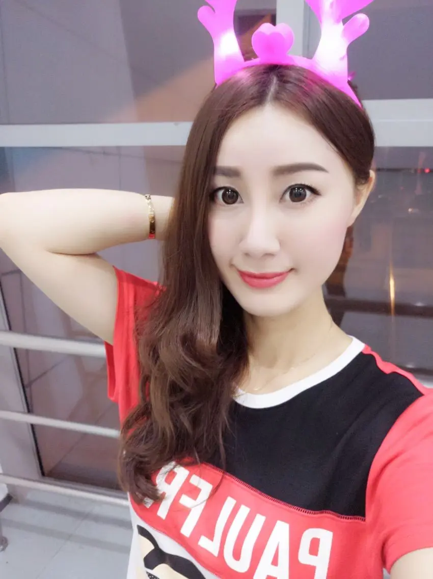 ︶￣曲美骄阳❤的主播照片