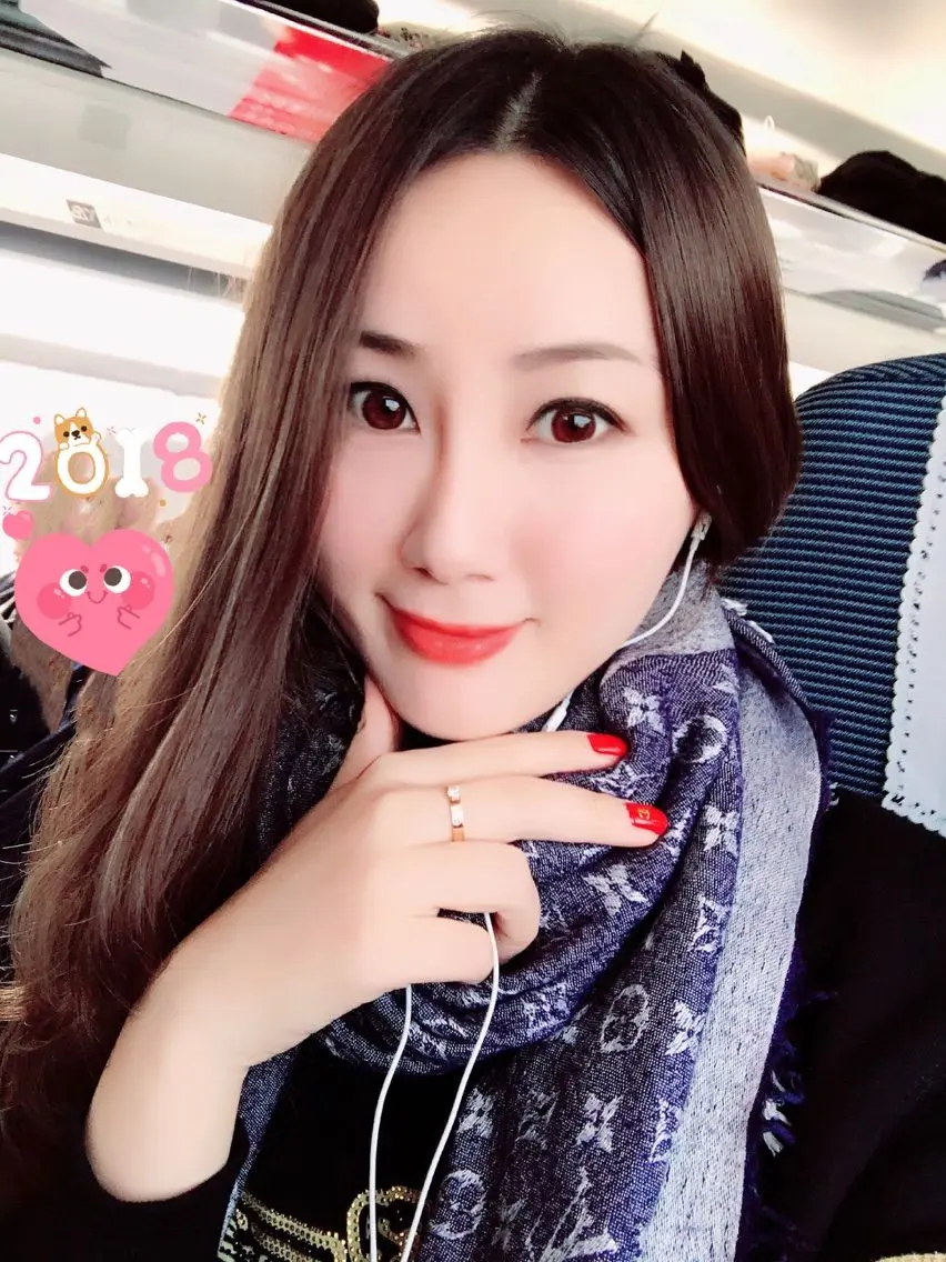︶￣曲美骄阳❤的主播照片