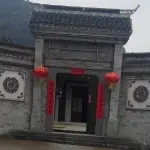 狂妄々经纪人