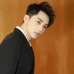 军爱的人是你