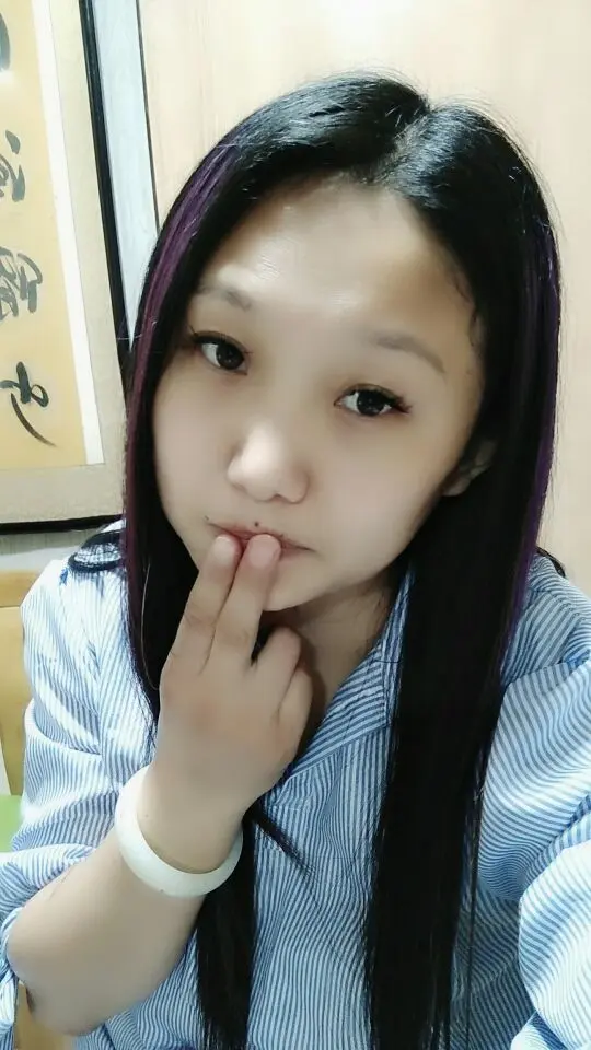 ✨媳婦⭐求🌙帶走✨的主播照片