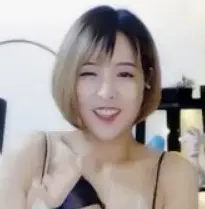 高級親蜜的图片