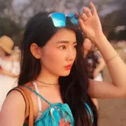 陌上漓月
