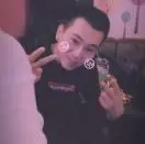 请叫我、查理瑞