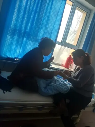 边疆老农的主播照片