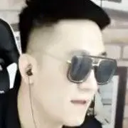 昵称违规，请重新修改