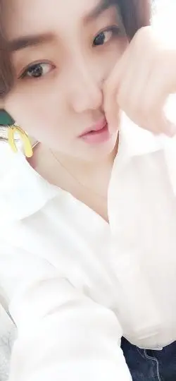 我是小蕾呀的主播照片