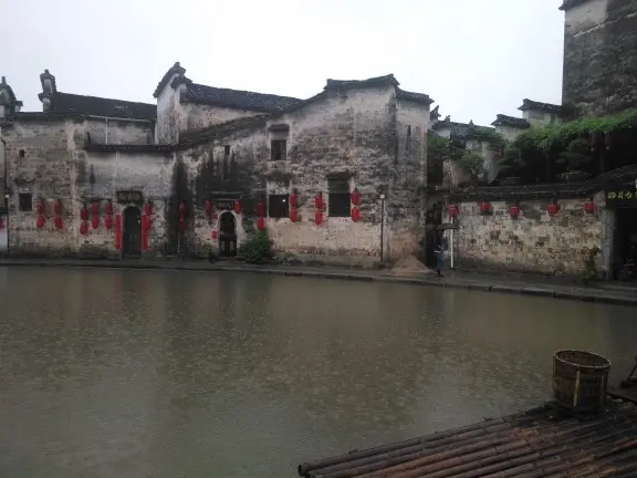 红豆大哥哥的主播照片