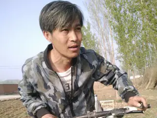 揪痧治咽炎的主播照片