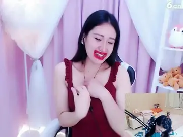 不一样的嘴巴嘟嘟
