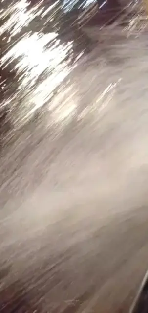 衡阳街头的快艇