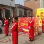 温文儒雅.俏老头