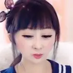 小努力🍀姜姜。8