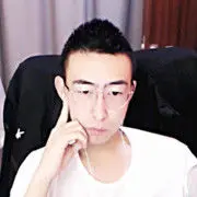 陌吼吼