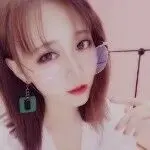 菇娘划船凭浪的主播照片