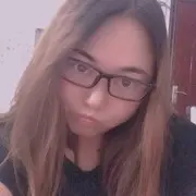 坐轮椅的姑娘