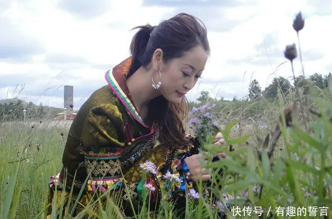归来的过客的主播照片