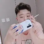 龙赫（嘎嘎爱播）的用户头像