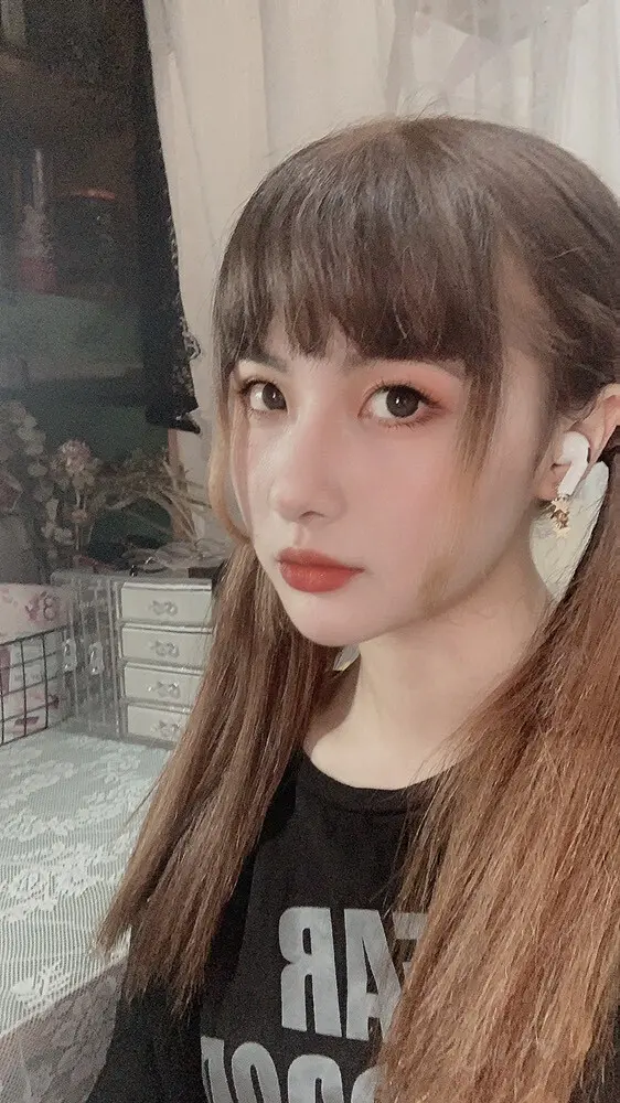 零零在学校隔离中😢的主播照片