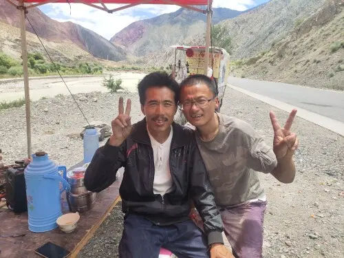二娃在重庆找婆姨的图片