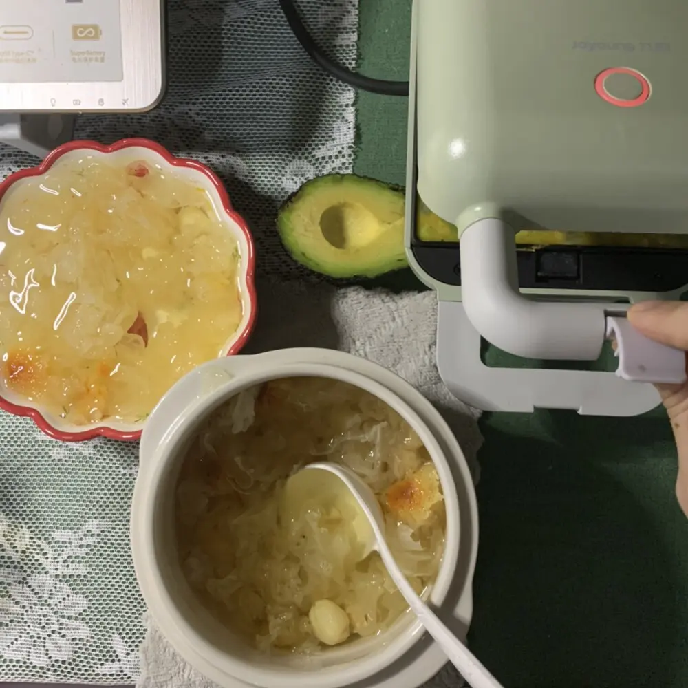 零零在学校隔离中😢的主播照片