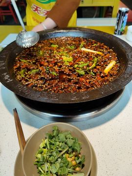 凑美没人爱的图片