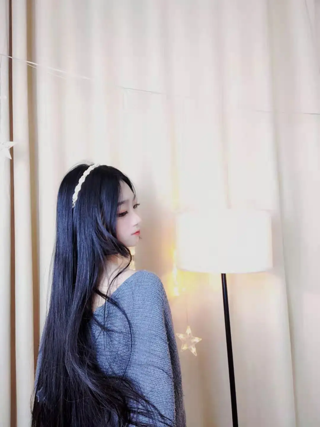 婷妹暂休的主播照片