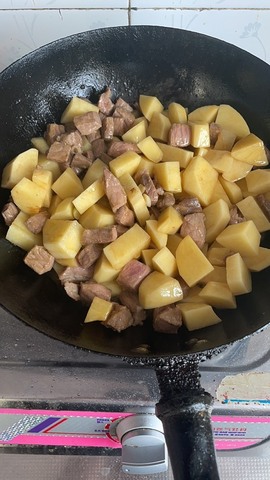 情歌贺老板升圣皇主宰主播照片