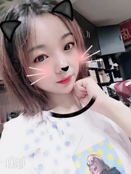 ゞ╃专属燕子独大叔づ的主播照片