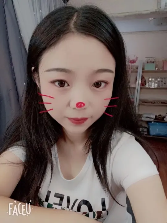 ゞ╃专属燕子独大叔づ的主播照片