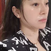 任性的包包白