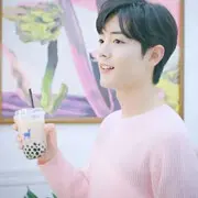 ；啦啦啦啦～