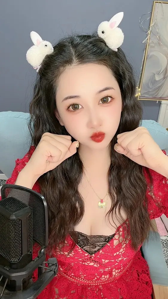 🌸允熙的主播照片