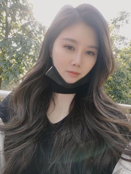 xy吴小优的图片