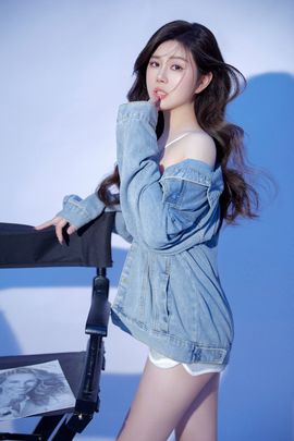 xy吴小优的图片